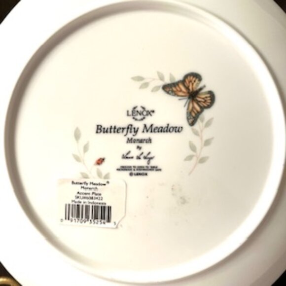 Lenox Butterfly Meadow Monarch 9” Plate ( New ) - Picture 2 of 2